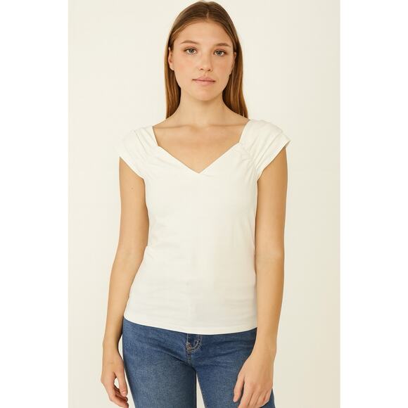 5 for 20 Banana Republic Soft Stretch Off White Top (Size S) - Picture 1 of 5
